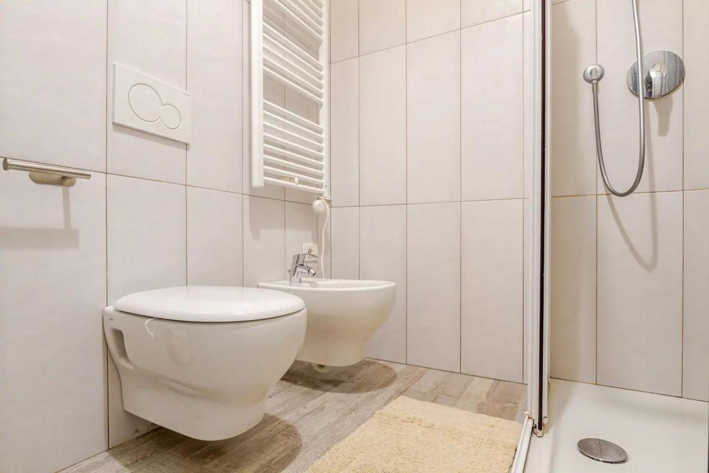 Elegance - - Via Spartaco - Porta Romana Mailand